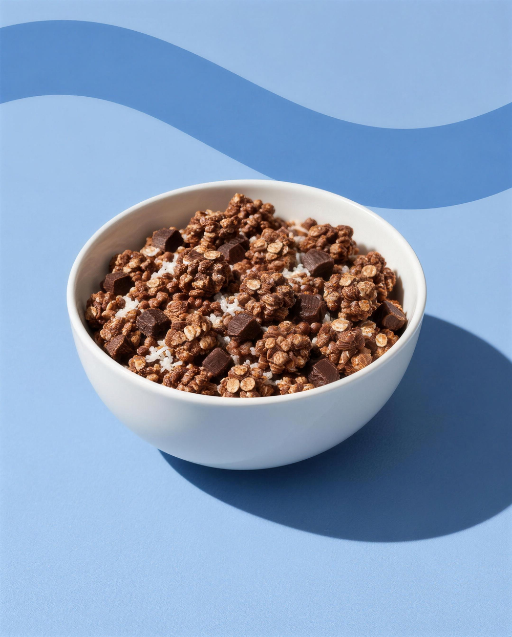 Un bol de granola au chocolat