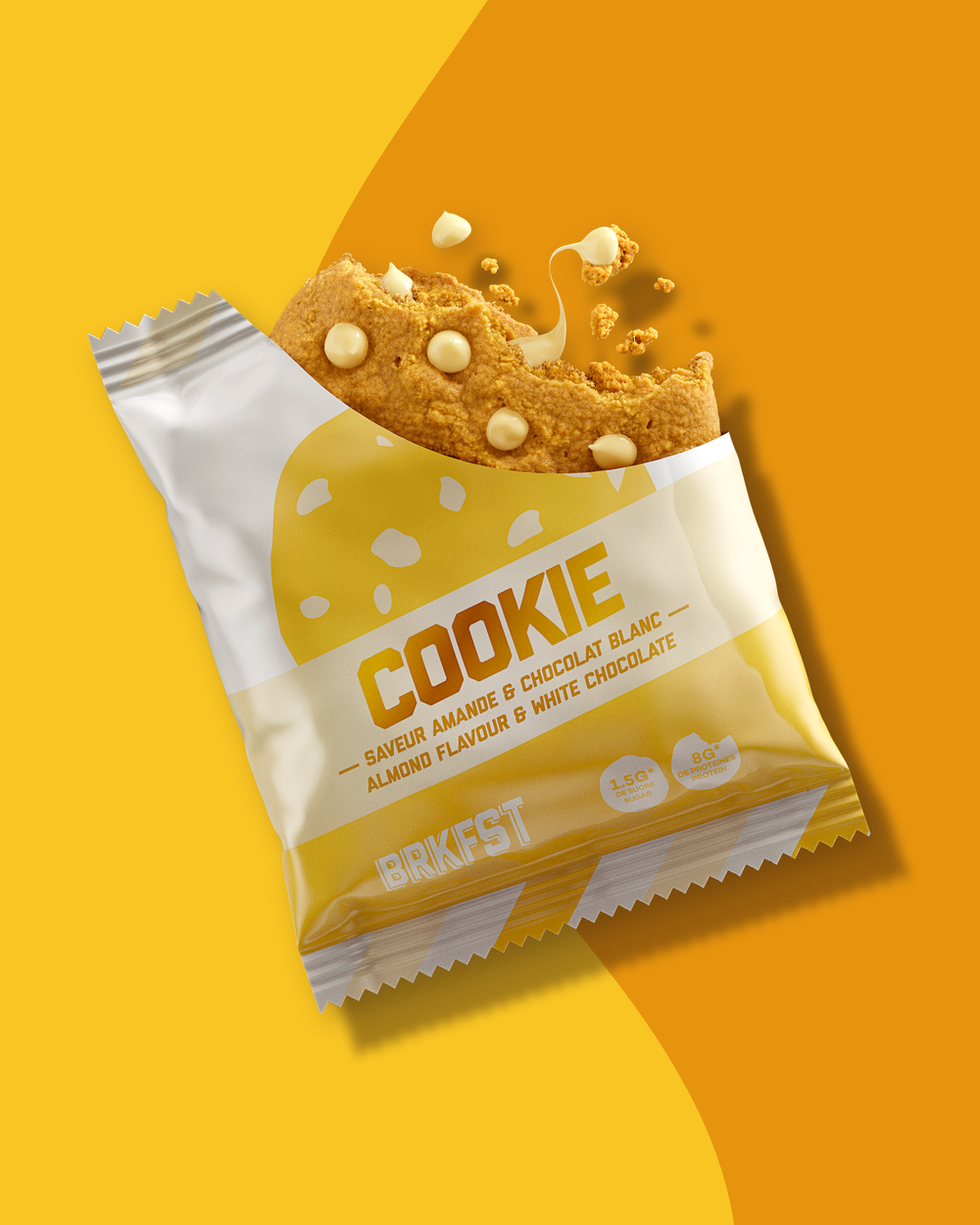 Le Smart Cookie Amande et chocolat blanc qui sort de son sachet